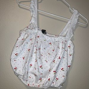 Forever 21 Crop top never worn